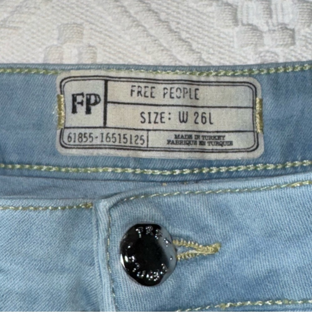 Free People Just Float on Flare Bellbottom Jeans, light blue, size 26 long - Picture 9 of 12